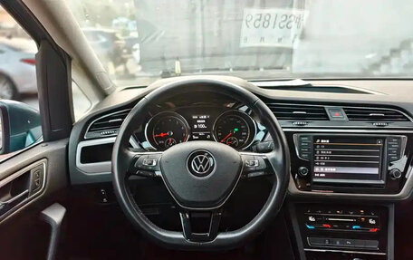 Volkswagen Touran III, 2023 год, 1 510 888 рублей, 11 фотография