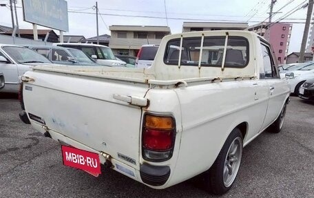Nissan Sunny, 1992 год, 1 200 000 рублей, 5 фотография
