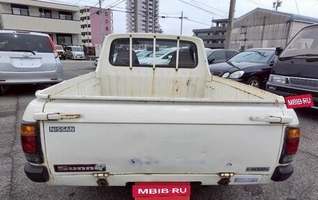 Nissan Sunny, 1992 год, 1 200 000 рублей, 6 фотография