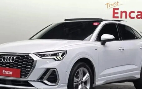 Audi Q3, 2022 год, 3 000 000 рублей, 2 фотография