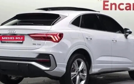 Audi Q3, 2022 год, 3 000 000 рублей, 5 фотография