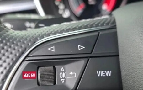 Audi Q3, 2022 год, 3 000 000 рублей, 16 фотография