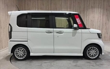 Honda N-BOX II, 2022 год, 890 000 рублей, 3 фотография