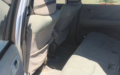 Mitsubishi Space Wagon III, 2003 год, 460 000 рублей, 13 фотография