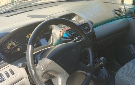 Mitsubishi Space Wagon III, 2003 год, 460 000 рублей, 11 фотография