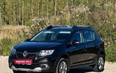 Renault Sandero II рестайлинг, 2018 год, 1 349 000 рублей, 5 фотография