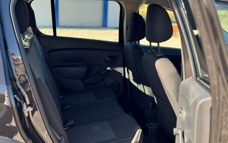Renault Sandero II рестайлинг, 2018 год, 1 349 000 рублей, 30 фотография