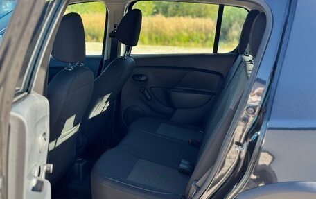 Renault Sandero II рестайлинг, 2018 год, 1 349 000 рублей, 33 фотография