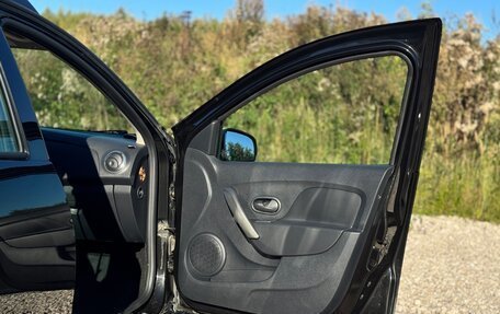 Renault Sandero II рестайлинг, 2018 год, 1 349 000 рублей, 24 фотография