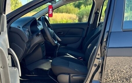 Renault Sandero II рестайлинг, 2018 год, 1 349 000 рублей, 38 фотография
