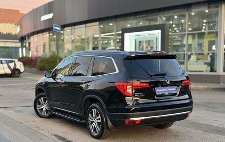 Honda Pilot III рестайлинг, 2017 год, 3 399 000 рублей, 8 фотография