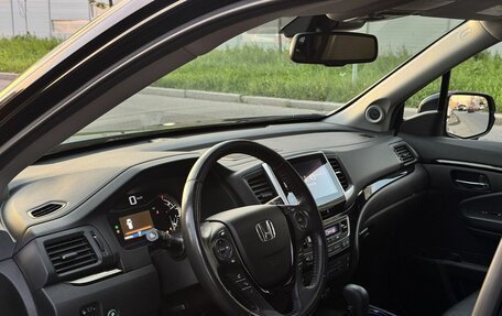 Honda Pilot III рестайлинг, 2017 год, 3 399 000 рублей, 9 фотография