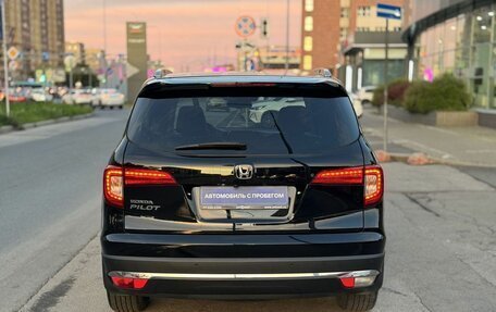 Honda Pilot III рестайлинг, 2017 год, 3 399 000 рублей, 7 фотография