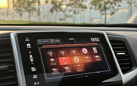 Honda Pilot III рестайлинг, 2017 год, 3 399 000 рублей, 19 фотография