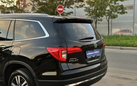 Honda Pilot III рестайлинг, 2017 год, 3 399 000 рублей, 38 фотография