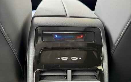 Volkswagen Tiguan, 2026 год, 4 750 000 рублей, 21 фотография