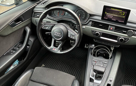 Audi A4, 2019 год, 3 080 000 рублей, 32 фотография