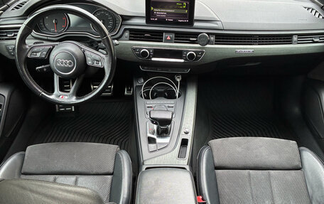 Audi A4, 2019 год, 3 080 000 рублей, 30 фотография