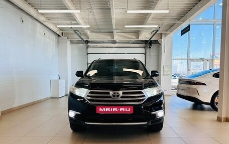 Toyota Highlander III, 2013 год, 2 329 000 рублей, 9 фотография