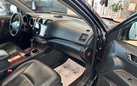 Toyota Highlander III, 2013 год, 2 329 000 рублей, 12 фотография