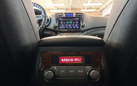 Toyota Highlander III, 2013 год, 2 329 000 рублей, 19 фотография