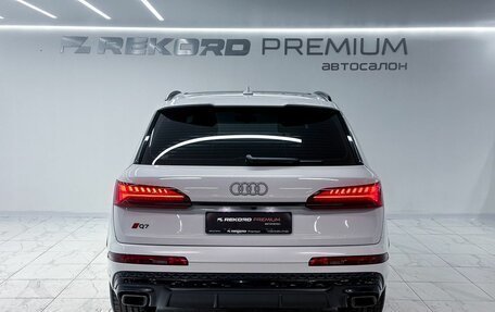 Audi Q7, 2024 год, 7 999 000 рублей, 32 фотография