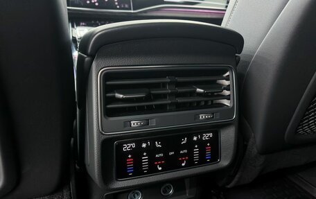 Audi Q7, 2024 год, 7 999 000 рублей, 25 фотография