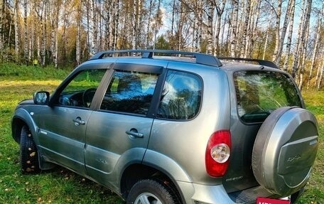 Chevrolet Niva I рестайлинг, 2014 год, 575 000 рублей, 4 фотография