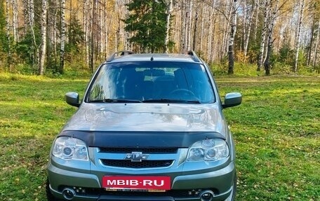 Chevrolet Niva I рестайлинг, 2014 год, 575 000 рублей, 2 фотография