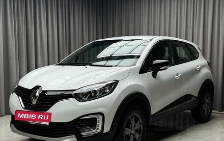 Renault Kaptur I рестайлинг, 2019 год, 1 649 000 рублей, 3 фотография