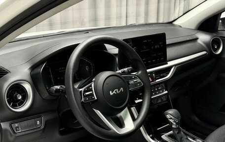 KIA K3, 2022 год, 1 829 000 рублей, 10 фотография
