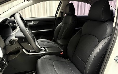 KIA K3, 2022 год, 1 829 000 рублей, 28 фотография
