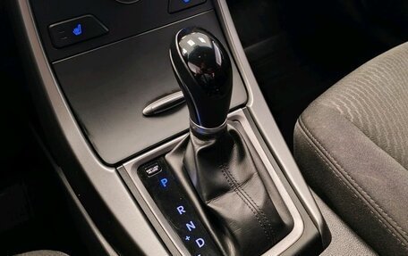 Hyundai Elantra V, 2015 год, 1 050 000 рублей, 20 фотография