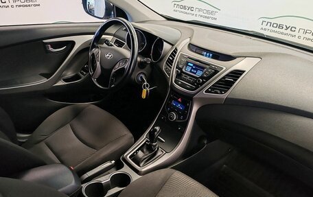 Hyundai Elantra V, 2015 год, 1 050 000 рублей, 24 фотография
