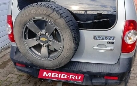 Chevrolet Niva I рестайлинг, 2017 год, 815 000 рублей, 4 фотография