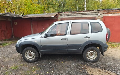 Chevrolet Niva I рестайлинг, 2015 год, 450 000 рублей, 2 фотография