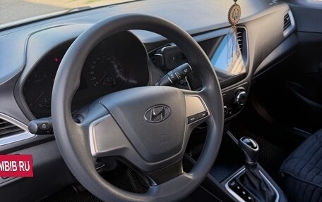 Hyundai Solaris II рестайлинг, 2019 год, 1 350 000 рублей, 10 фотография