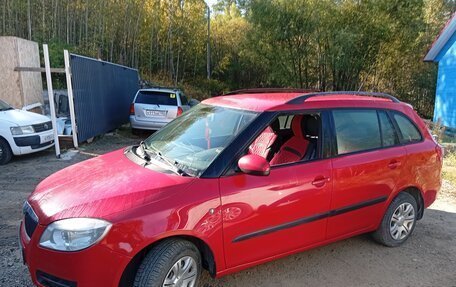 Skoda Fabia II, 2009 год, 485 000 рублей, 3 фотография