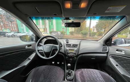 Hyundai Solaris II рестайлинг, 2013 год, 650 000 рублей, 17 фотография