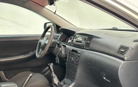 Toyota Corolla, 2005 год, 550 000 рублей, 11 фотография
