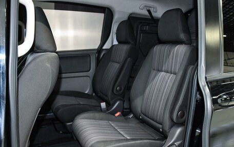 Honda Freed II, 2017 год, 1 199 000 рублей, 10 фотография