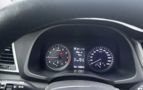 Hyundai Tucson III, 2017 год, 2 060 000 рублей, 12 фотография