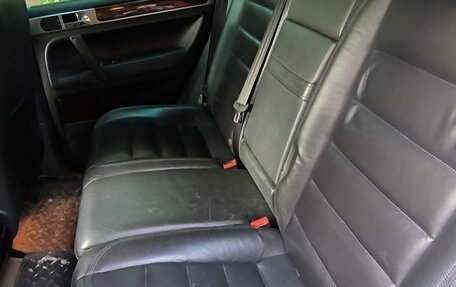 Volkswagen Touareg III, 2003 год, 400 000 рублей, 7 фотография