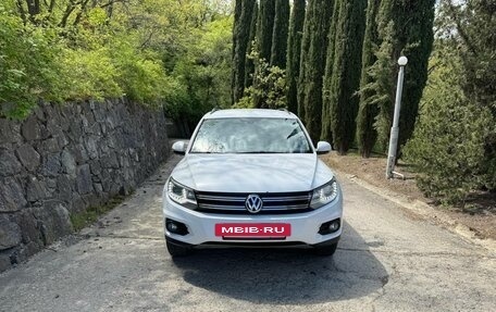 Volkswagen Tiguan I, 2012 год, 1 444 000 рублей, 3 фотография