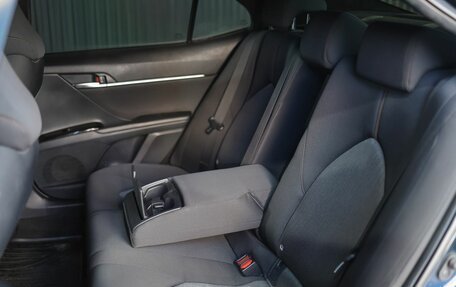 Toyota Camry, 2019 год, 2 099 000 рублей, 9 фотография