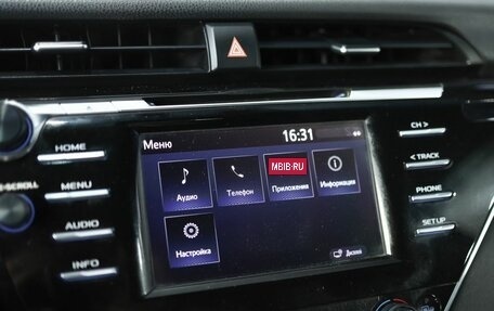 Toyota Camry, 2019 год, 2 099 000 рублей, 19 фотография