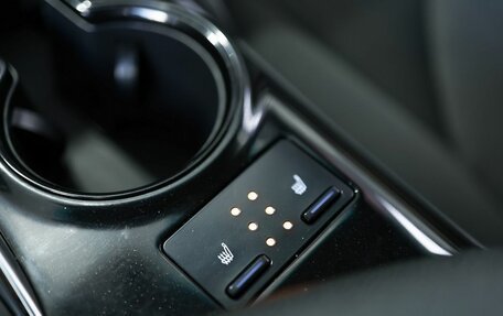 Toyota Camry, 2019 год, 2 099 000 рублей, 23 фотография