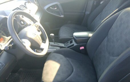 Toyota RAV4, 2011 год, 1 300 000 рублей, 6 фотография