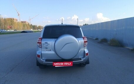 Toyota RAV4, 2011 год, 1 300 000 рублей, 4 фотография