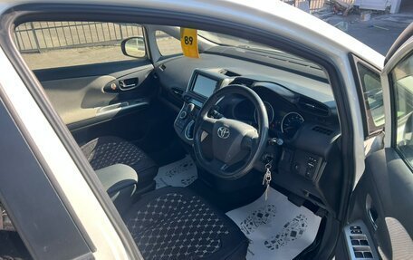 Toyota Wish II, 2010 год, 1 249 000 рублей, 15 фотография